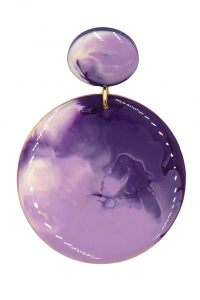 Pendiente de flamenca círculo pequeño esmaltado acuarela color morado degradado