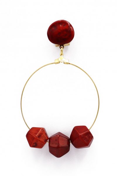 Pendiente de flamenca aro mediano piedras nácar color burdeos