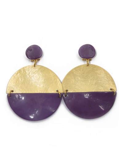 Pendiente de flamenca aro grande piedras cristal color morado y metal dorado