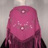 Mantón rosa fucsia bordado en multicolor