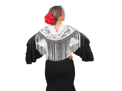 Mantoncillo de encaje blanco