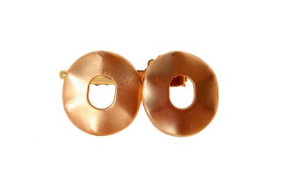 Broche dorado con fornitura circular