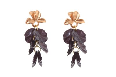 Pendientes de pétalos en color negro con cabezal en forma de hojas