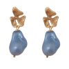 Pendiente de piedras nácar azul ducado con cabezal 3 hojas
