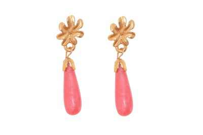 Pendiente lágrima coralina con cabezal de flor pequeña