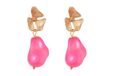 Pendiente de piedras nácar rosa fresa con cabezal 3 hojas