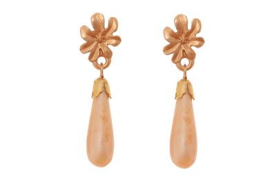 Pendiente lágrima yema con cabezal de flor pequeña