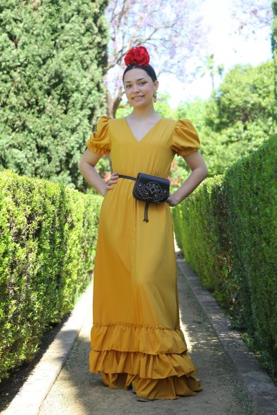 Bata Lisa Manga Abullonada Mostaza