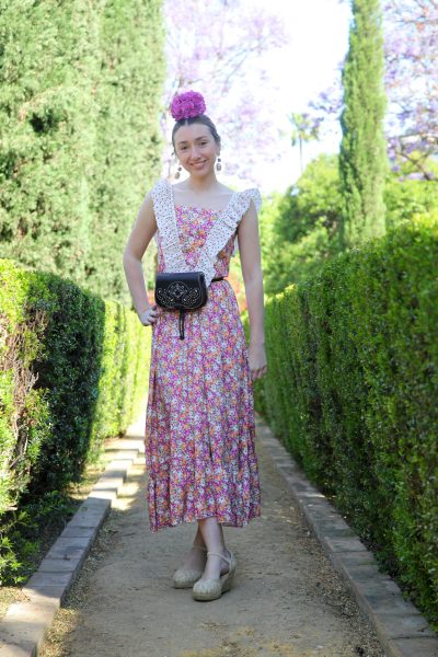 Bata Rociera Flor en tono Buganvilla