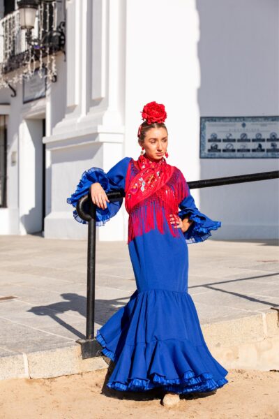 Traje de flamenca Abril Azulina