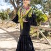 Traje de flamenca Pastora Negro con lunares blancos