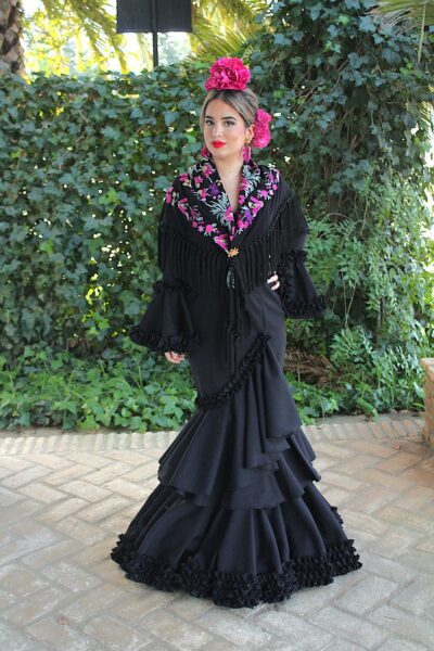 Traje de flamenca Valentina Negro