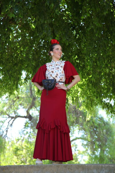 BATA DANIELA BURDEOS