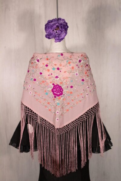 Mantón maquillaje bordado en multicolor