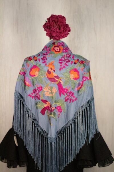 Mantoncillo Valentina de seda ducado antiguo bordado multicolor