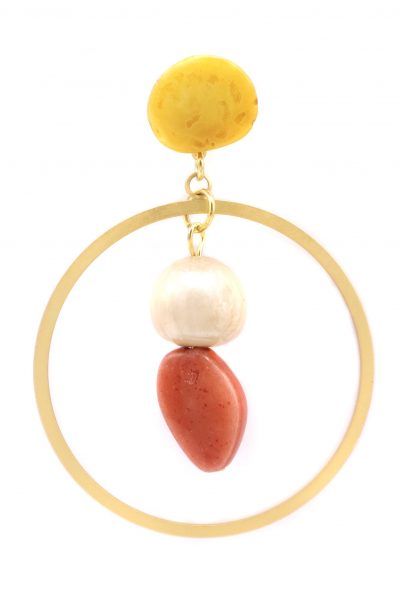 Pendiente de flamenca aro mediano piedras nácar color mostaza, beige y coral