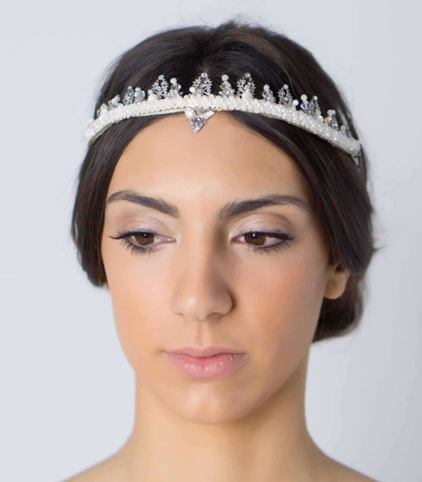 Tiara de novia >>> Moda flamenca Flores y complementos de flamenca