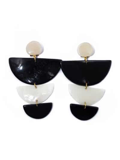 Pendiente de flamenca semicírculos escalonado grande piedras cristal color negro y marfil