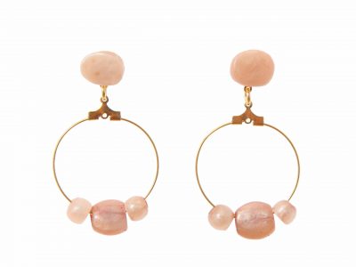 Pendiente de flamenca aro pequeño piedras nácar color beige