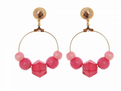 Pendiente de flamenca aro mediano piedras nácar color fresa y rosa bebé