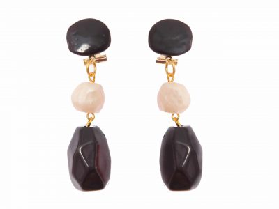 Pendiente de flamenca mediano piedras nácar color negro y marfil