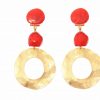 Pendiente de flamenca aro mediano piedras nácar color rojo con metal dorado
