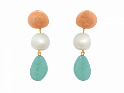 Pendiente de flamenca mediano piedras nácar color beige y verde agua