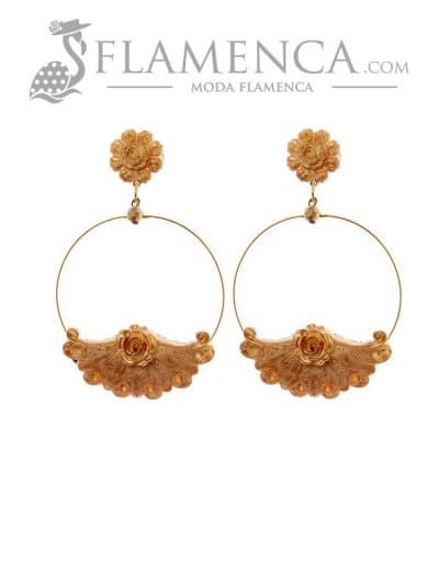 Pendiente de flamenca marfil con reflejos oro